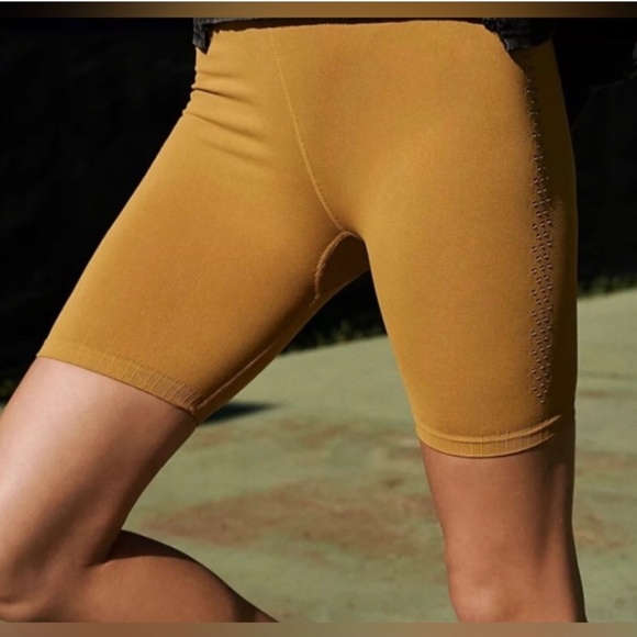 Free People Good Karma Bike Shorts- NWOT - Picture 2 of 5